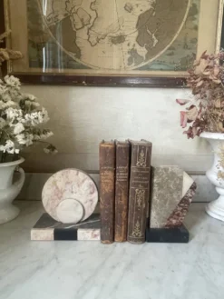 serre-livres asymétriques en marbre Art déco