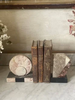 serre-livres asymétriques en marbre Art déco