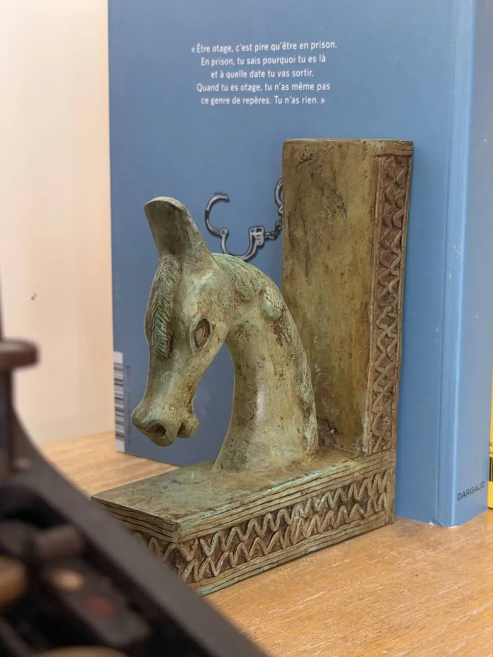 Serre-livres chevaux en bronze (Artisanat du Burkina Faso)