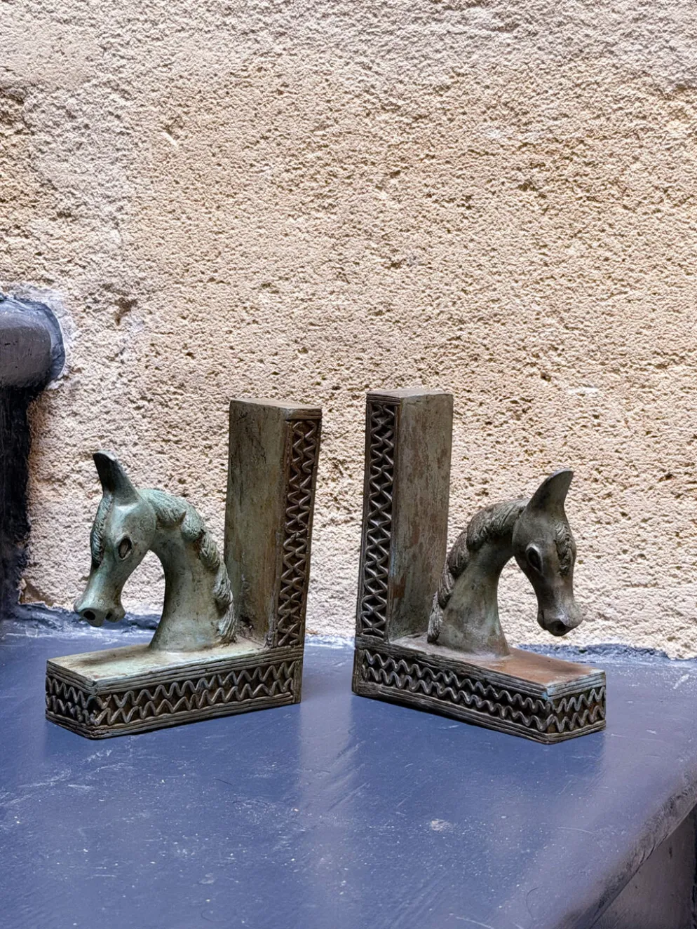Serre-livres chevaux en bronze (Artisanat du Burkina Faso)