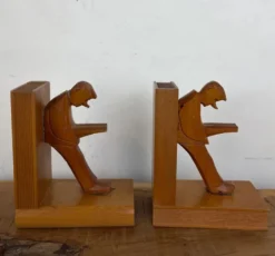 Serre-livres cubistes en bois sculpté, Allemagne milieu XXème