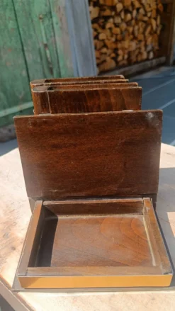 Serre-livres trompe-l'œil en bois livre et boite