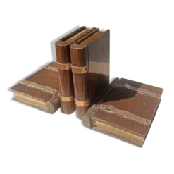 Serre-livres trompe-l'œil en bois livre et boite