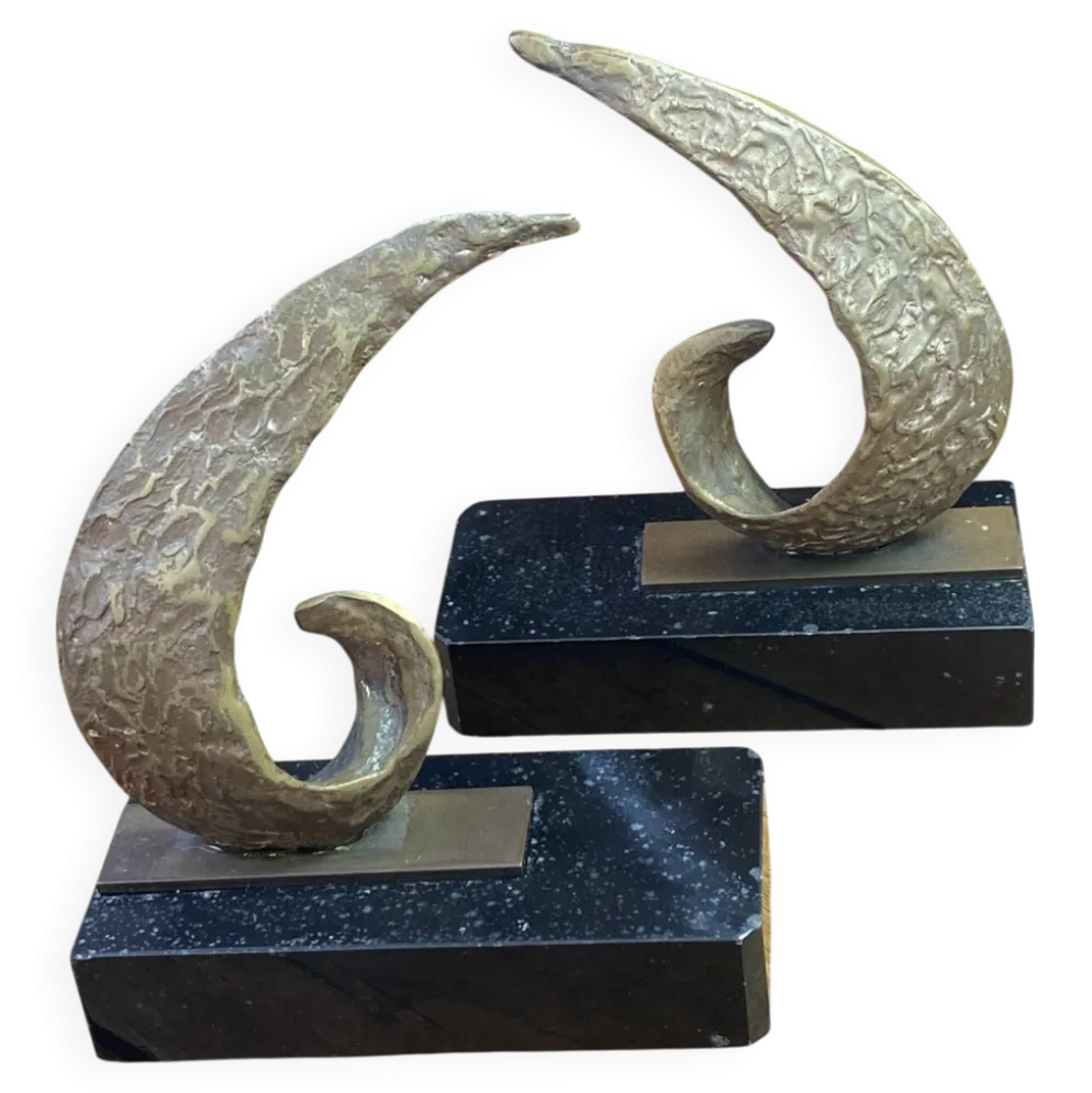 Serres-livres en bronze et marbre
