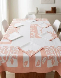 Service de table art déco 1930 : grande nappe rectangulaire et 6 servi