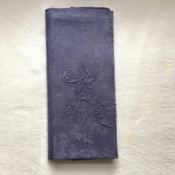 Serviette de table ancienne brodée AC violette