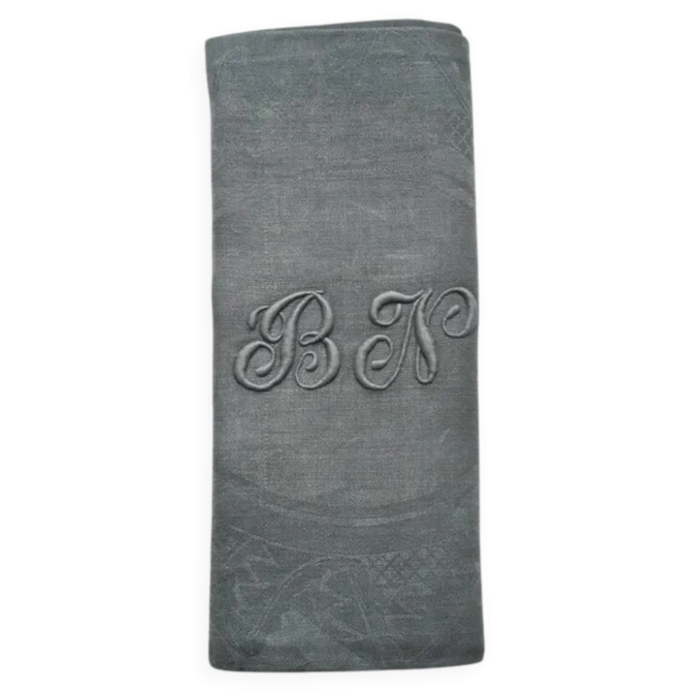 Serviette de table grise ancienne brodée BN