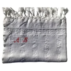 Serviette monogramme AB nid d’abeille coton frangé ancien