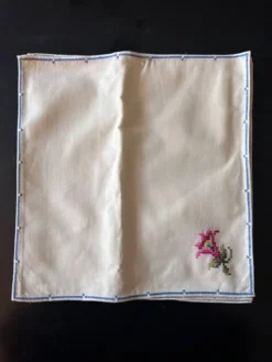 6 serviettes brodées