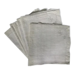 6 serviettes carrées lin mb brodé main dans l’angle