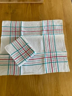 4 serviettes de table