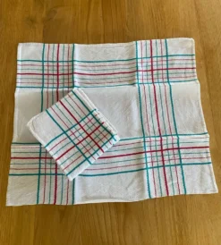4 serviettes de table
