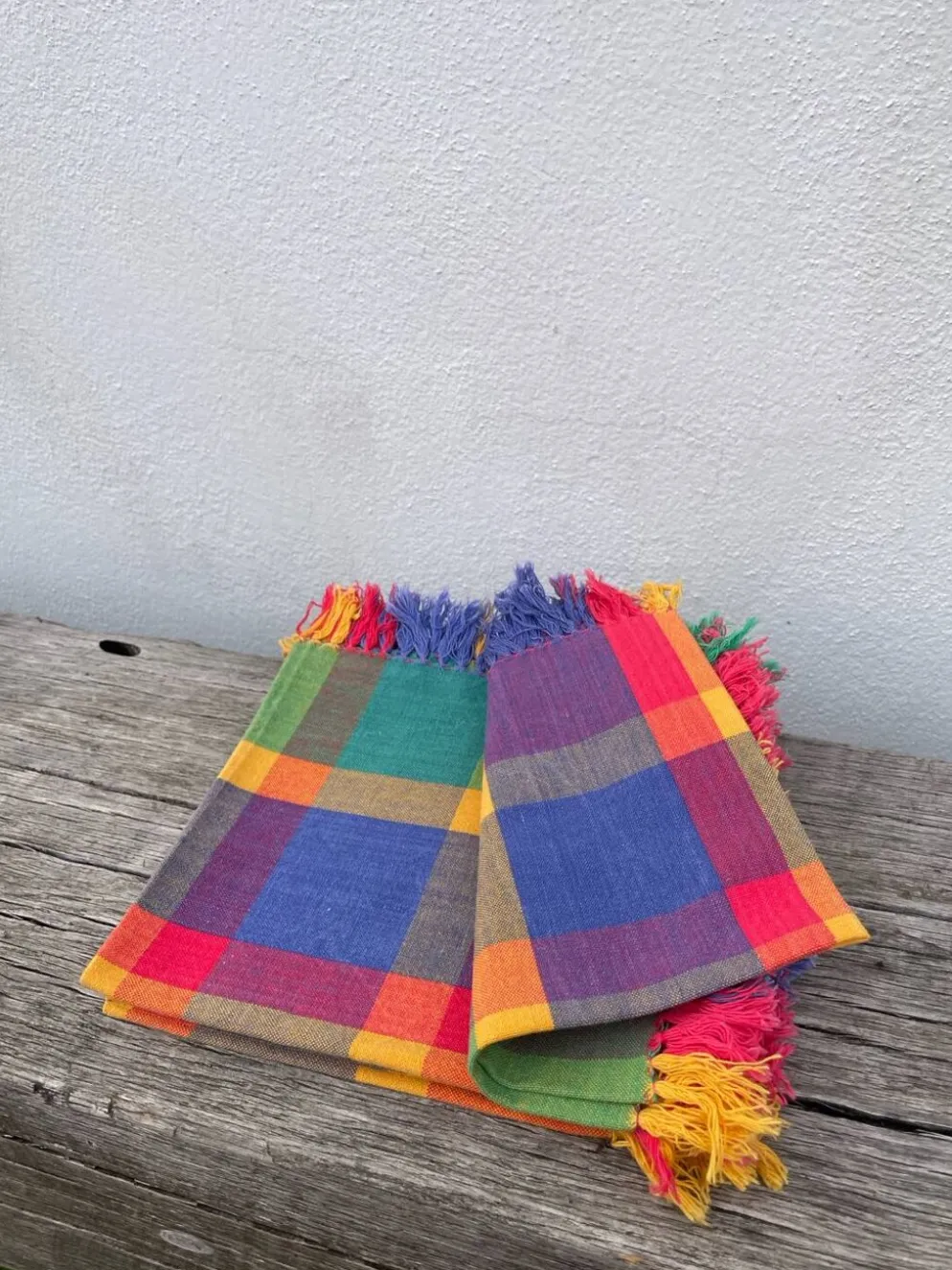 5 serviettes de table à carreaux multicolores