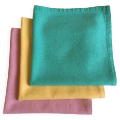 3 serviettes de table damassées 40 x 39
