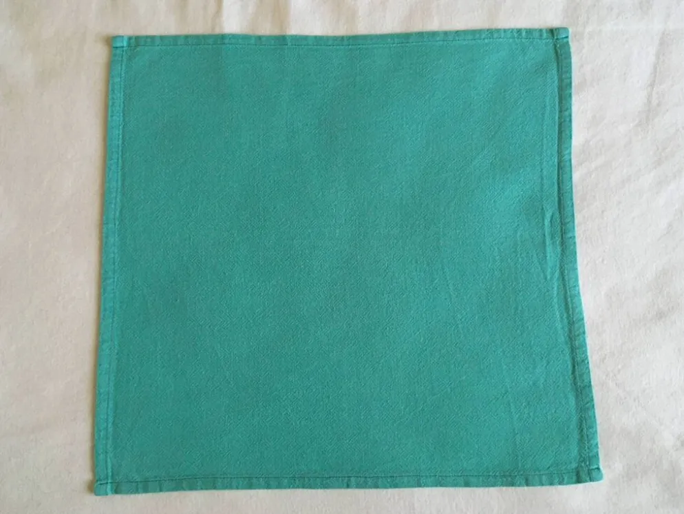 3 serviettes de table damassées 40 x 39