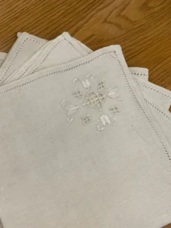 4 serviettes de table en lin