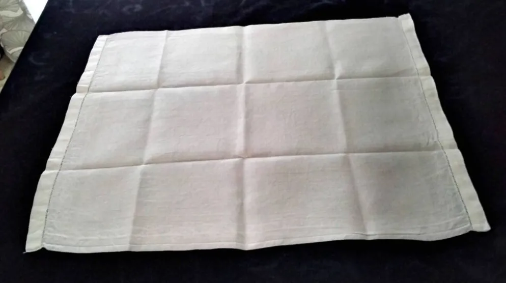 6 serviettes de table en lin damassé