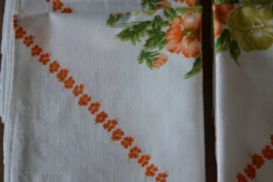 10 serviettes de table vintage