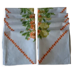 10 serviettes de table vintage