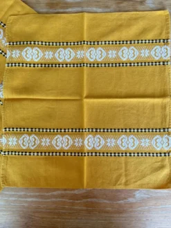 4 serviettes de table vintage