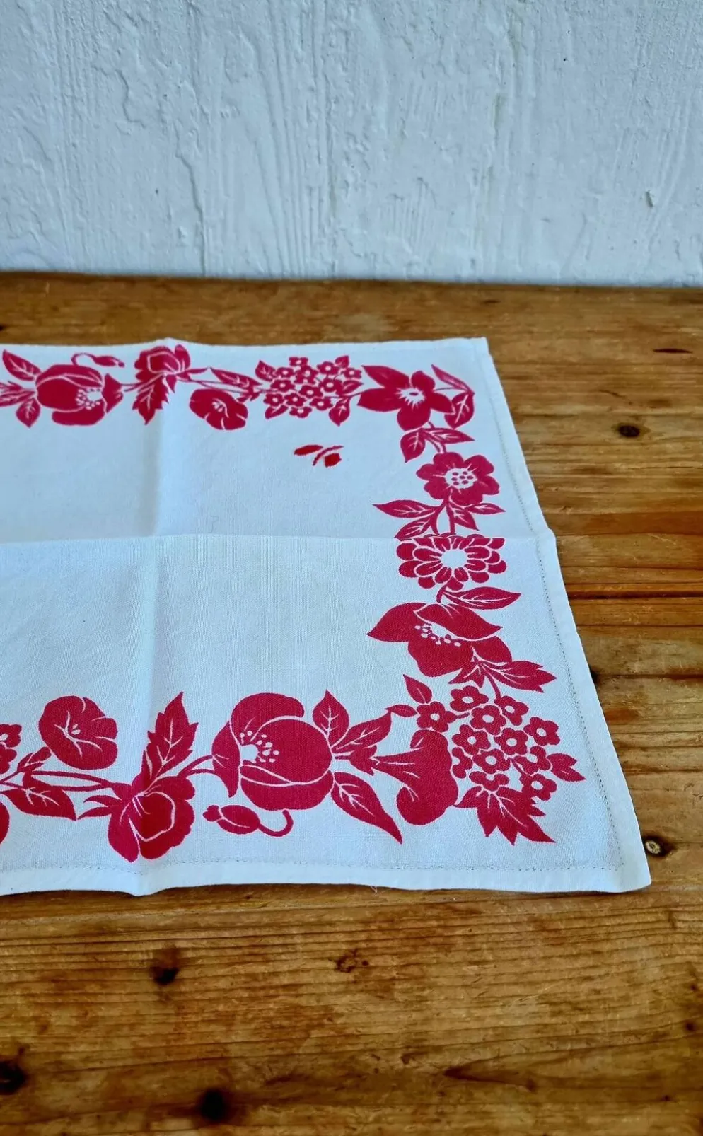 4 serviettes de table vintage blanches à fleurs roses