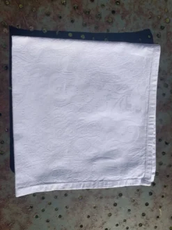 7 serviettes en coton damassé blanches, Christian Lacroix, vintage