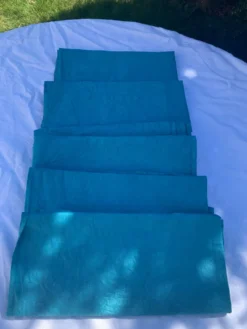 6 serviettes en coton damassées teintées bleues émeraude