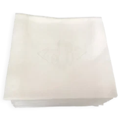 12 Serviettes en damassé blanc au monogramme JB