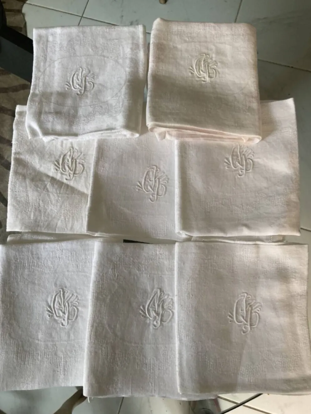 Serviettes monogramme lin damassé bordure ajouré linge ancien