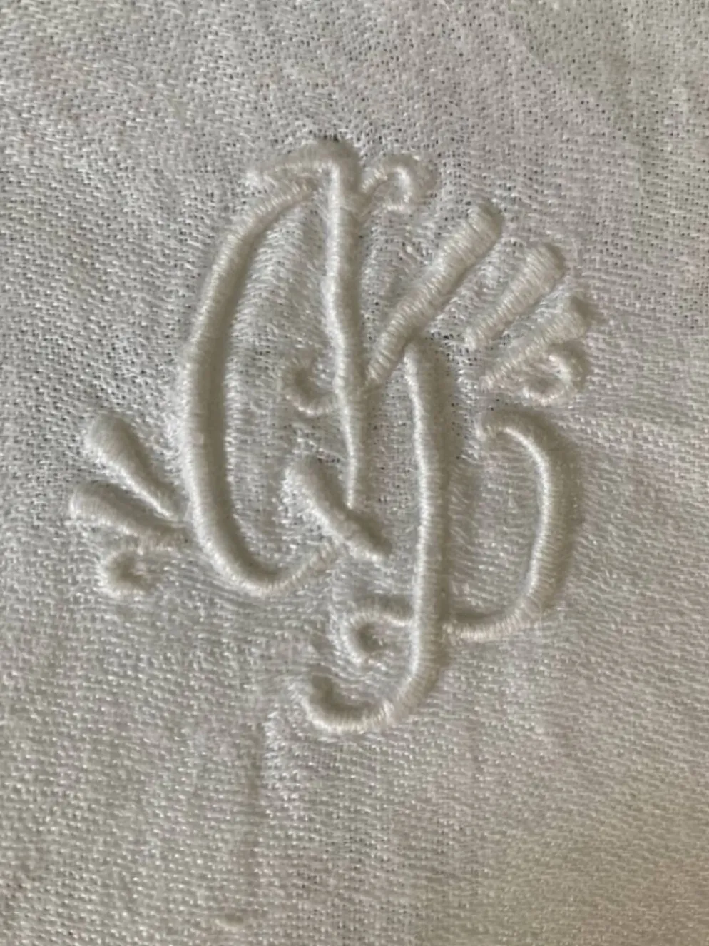 Serviettes monogramme lin damassé bordure ajouré linge ancien
