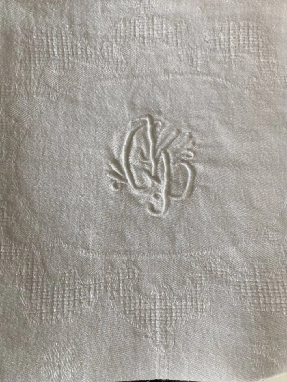 Serviettes monogramme lin damassé bordure ajouré linge ancien