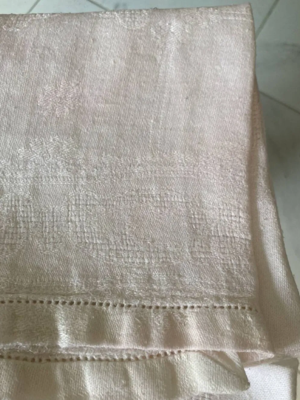 Serviettes monogramme lin damassé bordure ajouré linge ancien