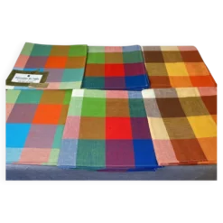 Serviettes pue coton modèle vintage à carreaux