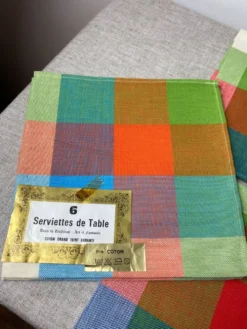 Serviettes pue coton modèle vintage à carreaux