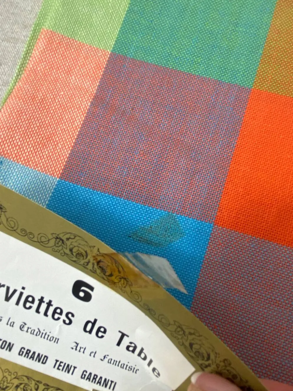 Serviettes pue coton modèle vintage à carreaux