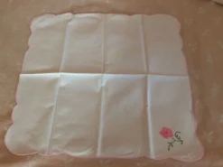 Serviettes service nappe anciennes
