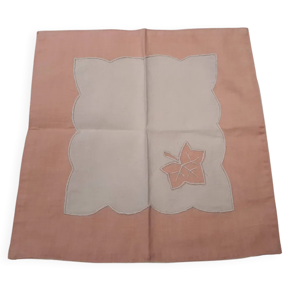 2 serviettes à thé brodées