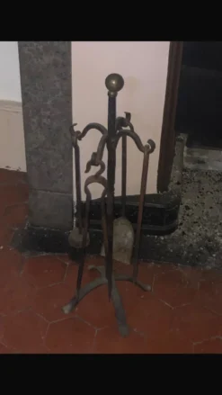 Serviteur cheminée