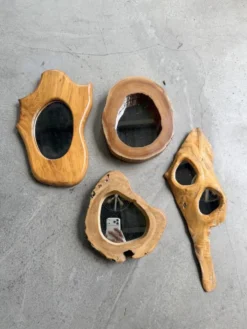 Set de 4 miroirs organiques brutalistes en bois années 50