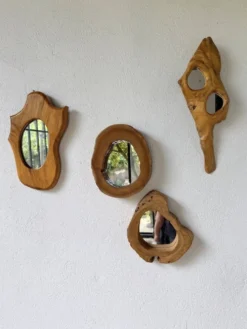 Set de 4 miroirs organiques brutalistes en bois années 50