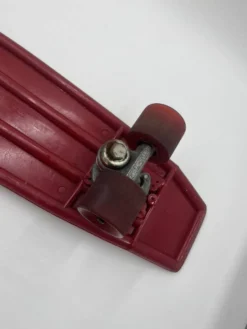 Skateboard rouge vintage