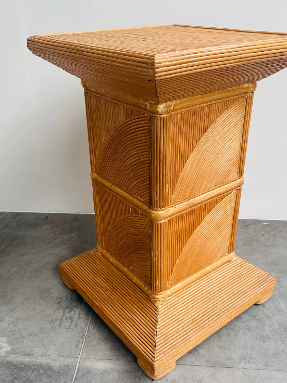 Socle en bambou fendu français, années 1970