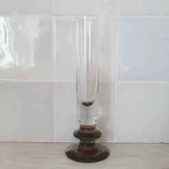 Soliflore en verre et pied marron fumé