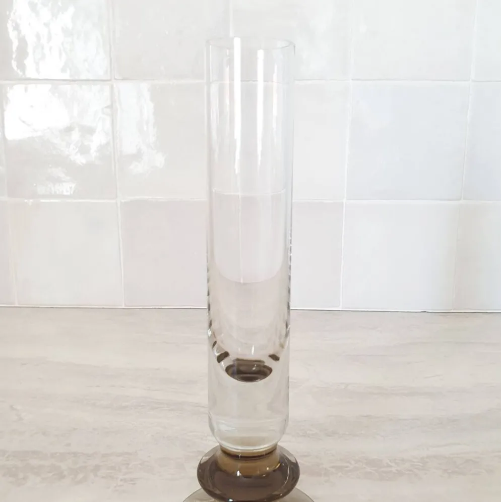 Soliflore en verre et pied marron fumé