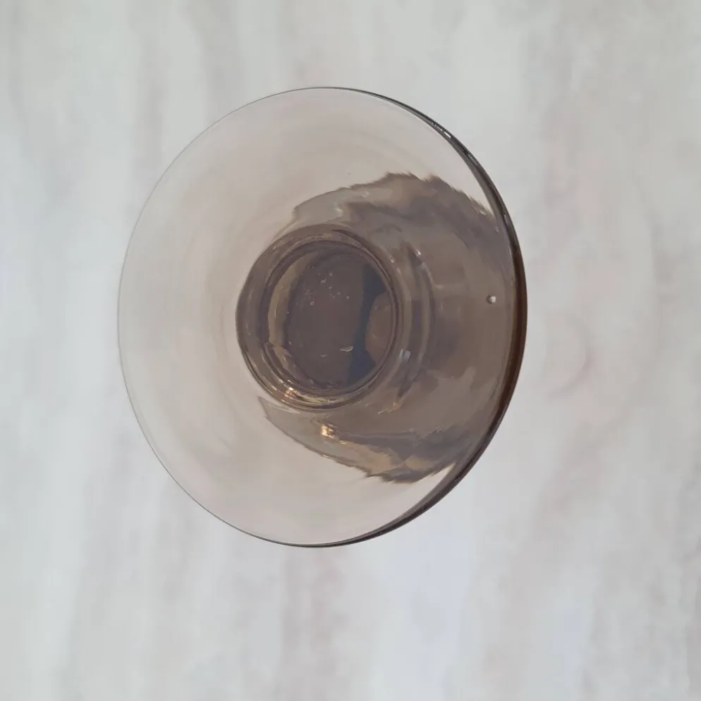 Soliflore en verre et pied marron fumé