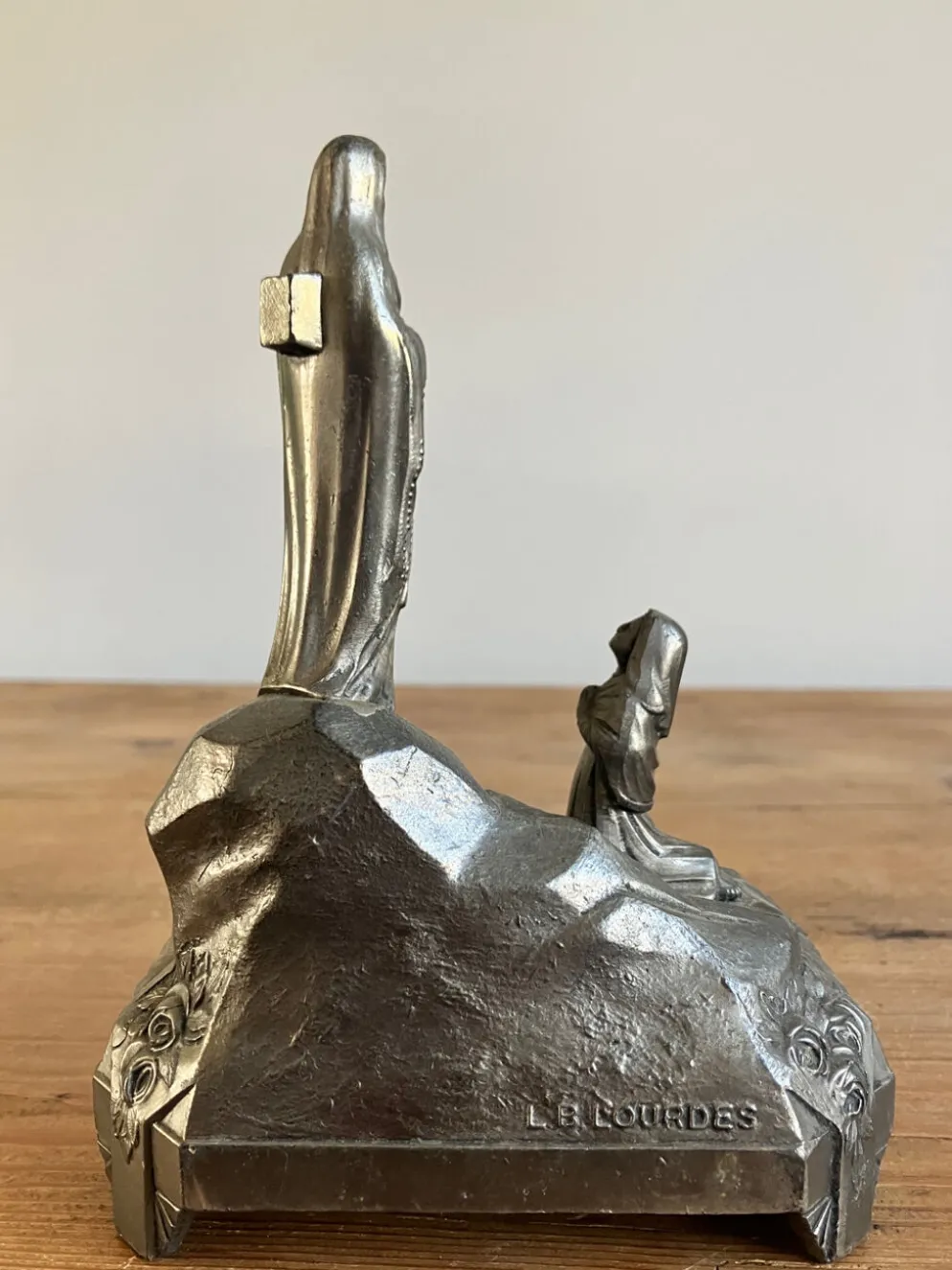 Souvenir de Lourdes en régule