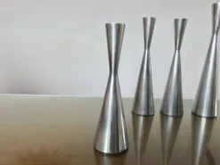 Série de 4 bougeoirs 