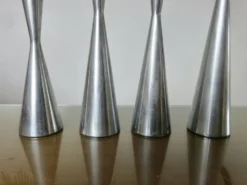 Série de 4 bougeoirs 