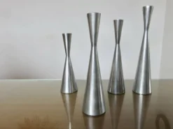 Série de 4 bougeoirs 