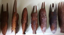 Série de 7 masques semainiers – Artisanat d'art Sénégal (années 80) – Bois